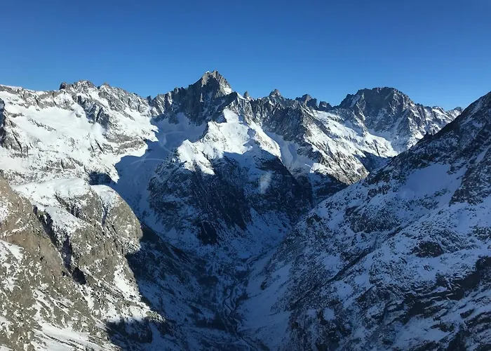 L'ecrin Alpin - Somptueux 4 Pieces Centre Station A 100m Du Jandri 3s 公寓 莱德萨阿尔卑斯